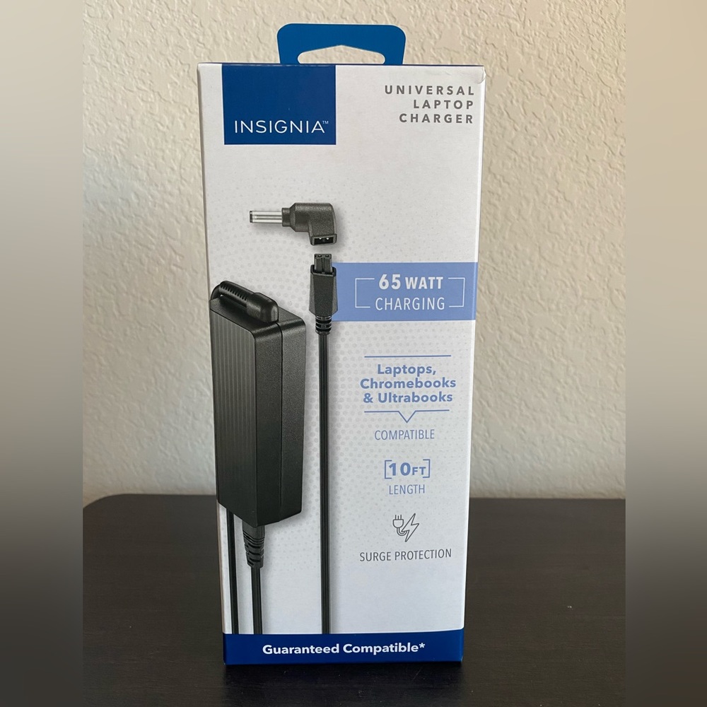 Insignia Universal Laptop Charger